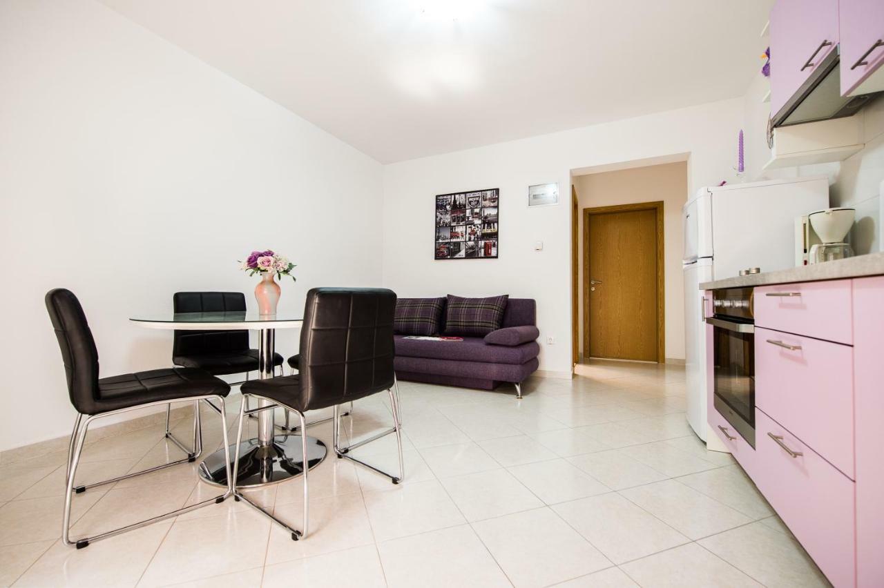 Apartmani Mila Podstrana Exterior photo