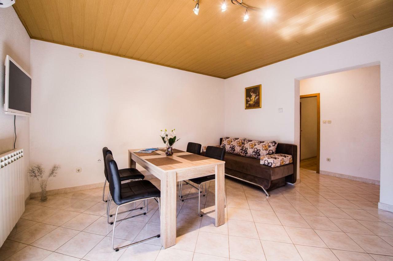 Apartmani Mila Podstrana Exterior photo